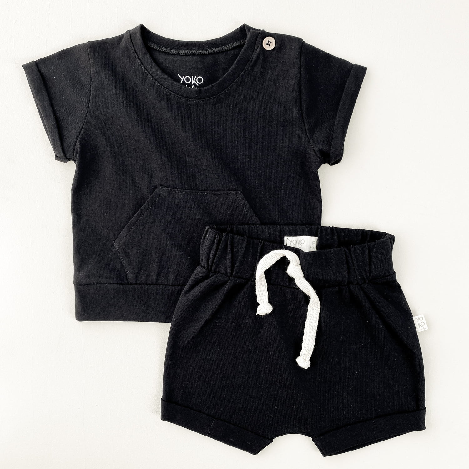 Conjunto Bebe Camiseta Bolso e Short - Preto