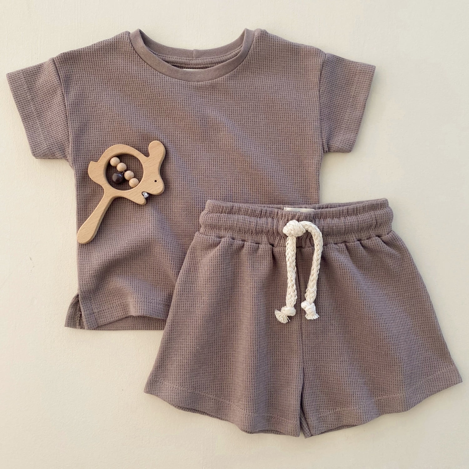 Conjunto Bebe Camiseta e Short  Waffle – Cappuccino