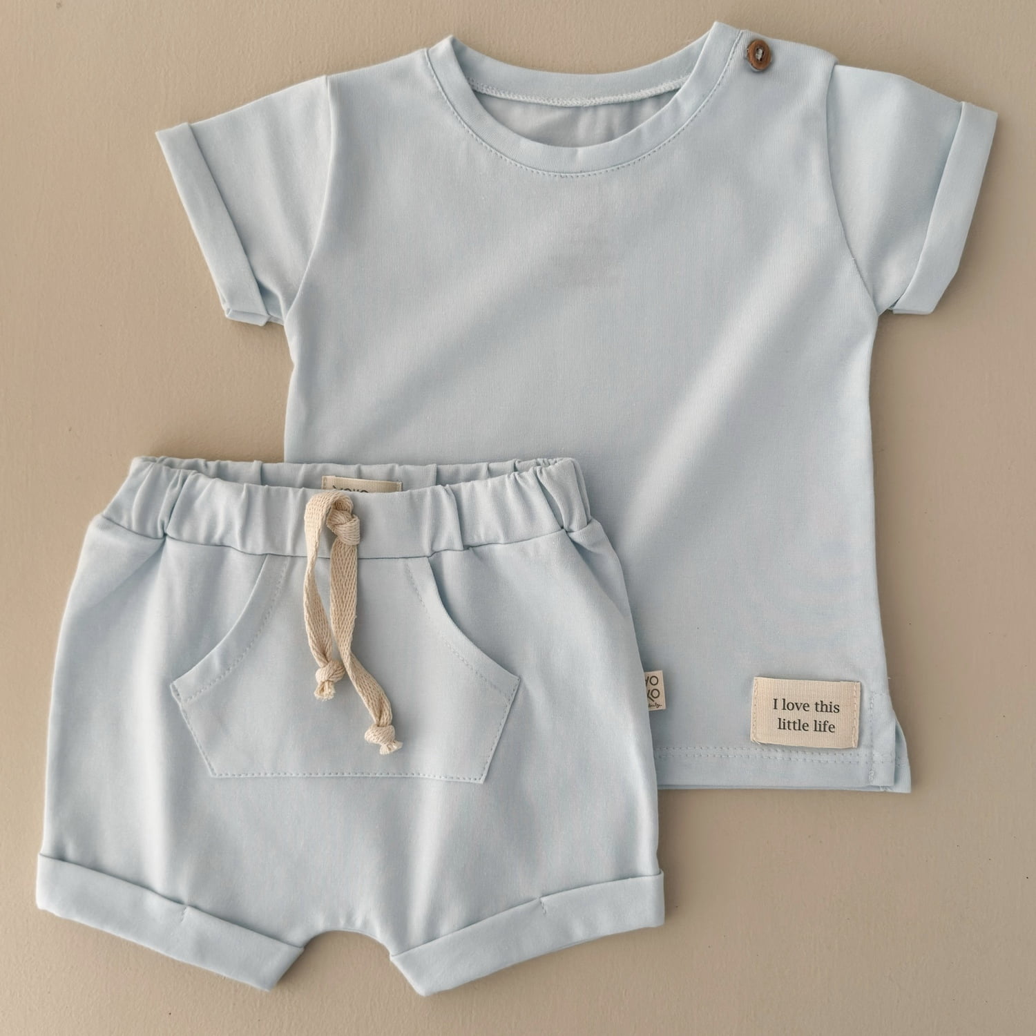 Conjunto Bebê Camiseta e Shorts Canguru – Azul Céu