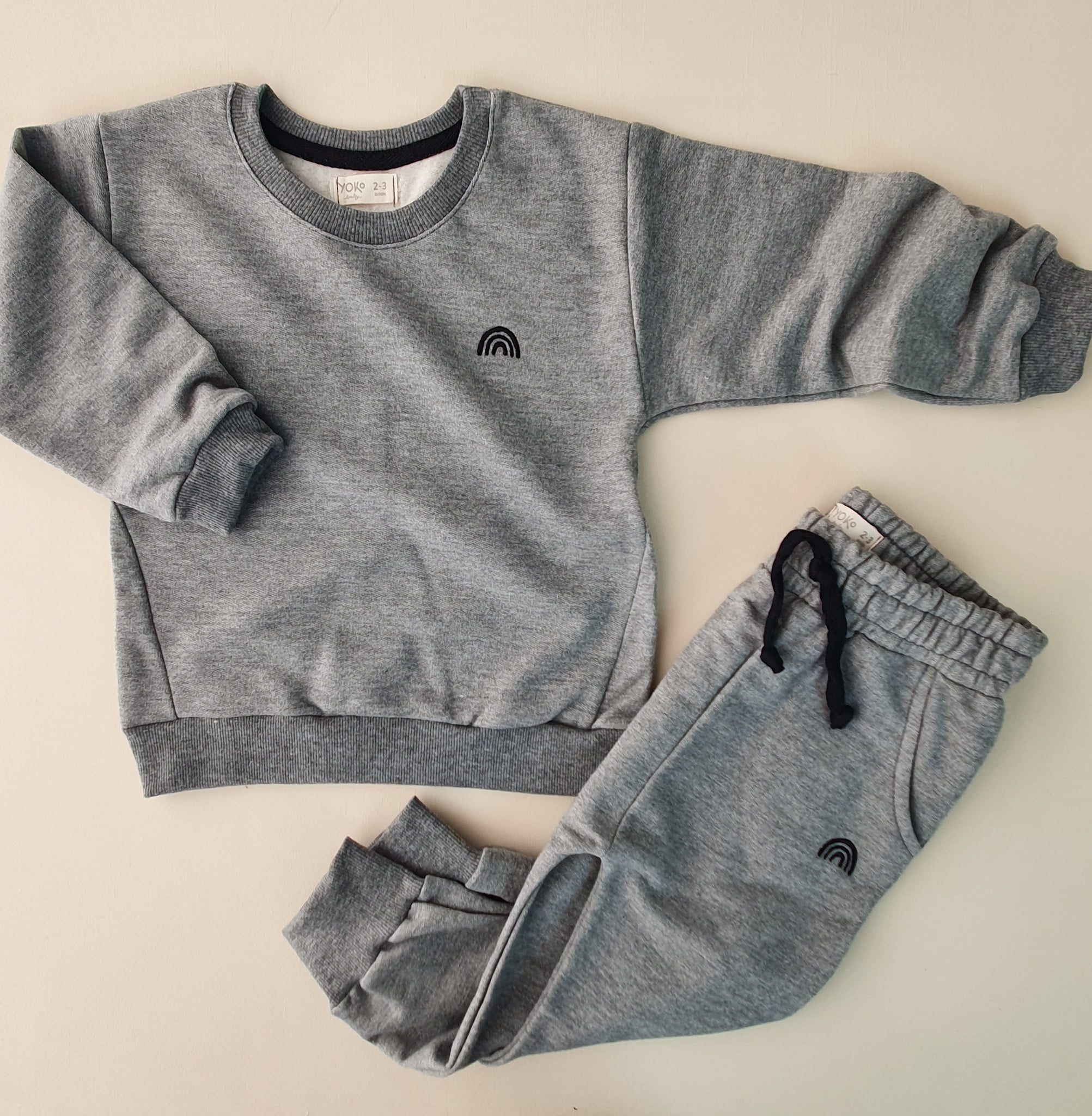 Conjunto Kids Moletom Peluciado Comfy - Cinza Mescla Escuro