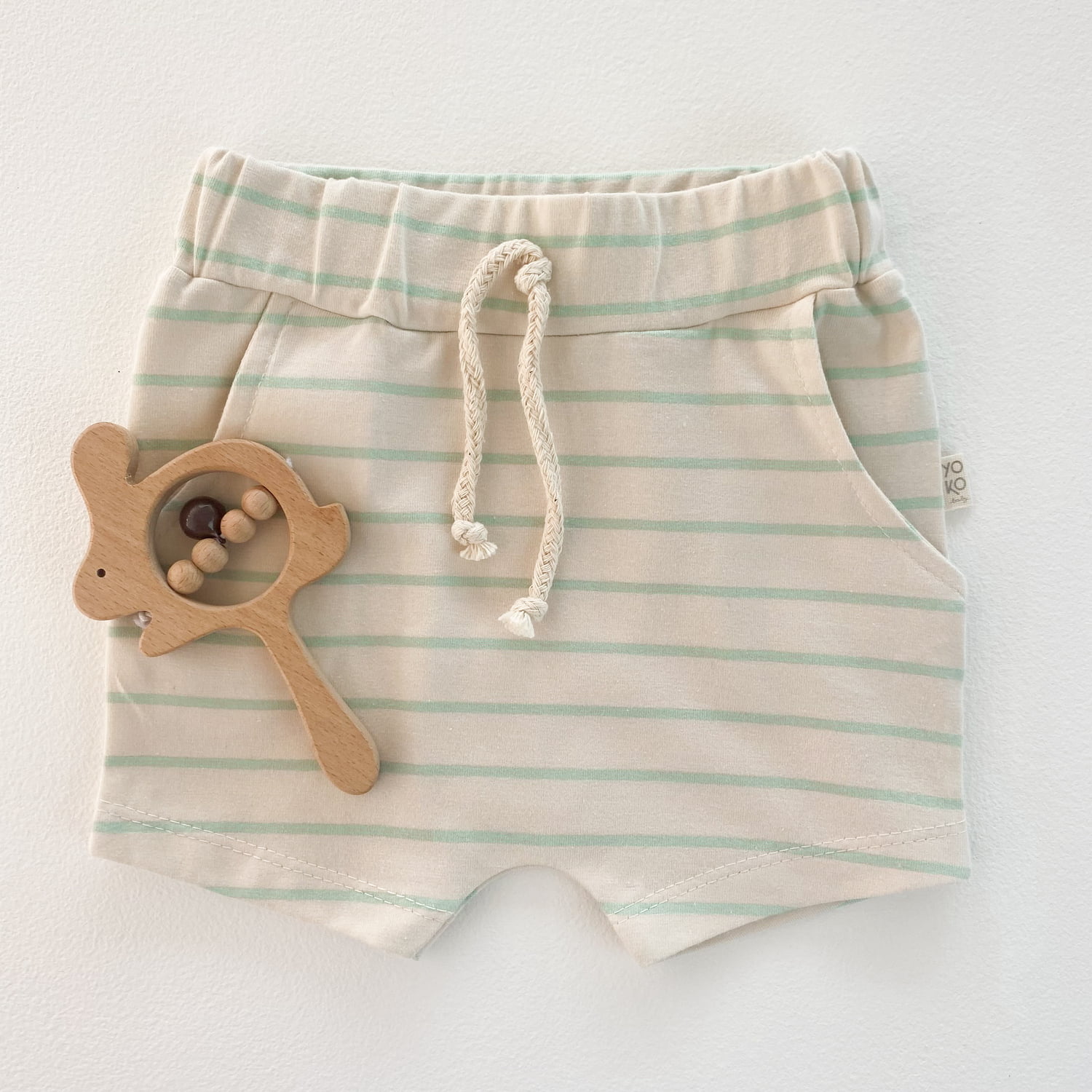 Short Bebe Saruel - Listrado Marfim e Verde Menta