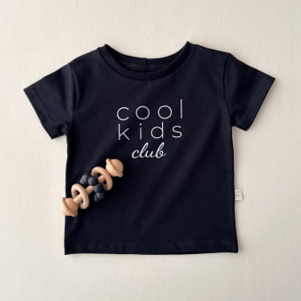 Camiseta Bebe Manga Curta Unissex Preto - Cool Kids Club