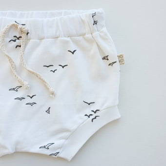 Conjunto Bebe Body Manga Curta e Tapa Fraldas Gaivotas - Off White e Preto