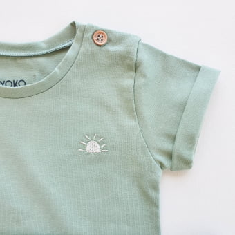 Conjunto Bebe Camiseta e Short - Verde Sálvia