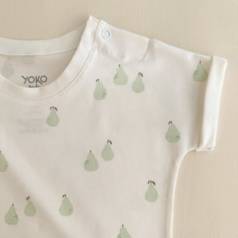 Conjunto Bebe Camiseta  e Shorts Pêra - Off White e Verde Menta