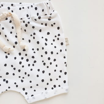 Conjunto Bebe Camiseta e Shorts - Poás Preto