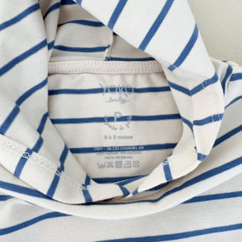 Conjunto Bebê Camiseta Listrado Premium e Calça Molecotton — Marfim e Azul Cobalto