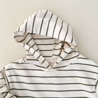 Conjunto Bebê Camiseta Listrado Premium e Calça Molecotton — Marfim e Verde Floresta