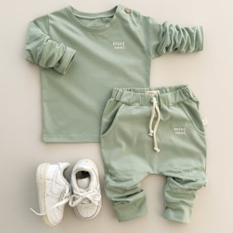 Conjunto Bebe Camiseta Manga Longa e Calça - Verde Sálvia