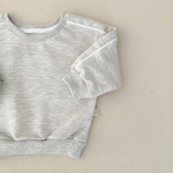 Conjunto Bebê Moletom Peluciado Comfy – Mescla Claro com Off White