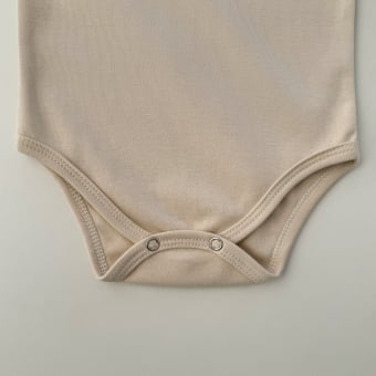 Body Bebê Manga Longa Unissex – Algodão Premium - Aveia