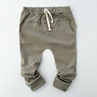 Calça Saruel Infantil com Bolsos Unissex - Algodão Premium - Verde Oliva