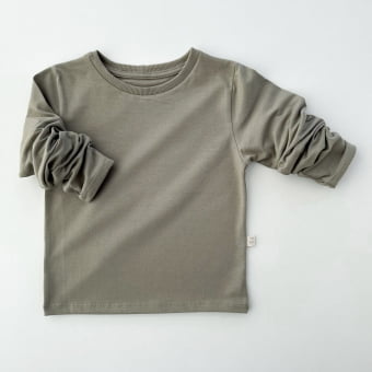 Camiseta Infantil Manga Longa Unissex - Cotton Premium Leve - Verde Oliva