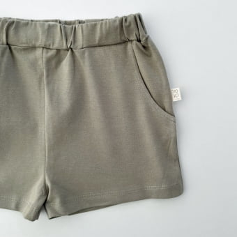 Short Infantil Bolsos Unissex - Cotton Premium Leve - Verde Oliva