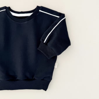 Conjunto Infantil Moletom Peluciado Comfy – Preto com Off White