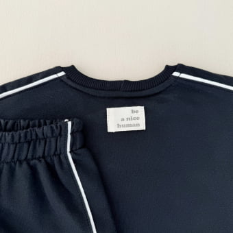 Conjunto Infantil Moletom Peluciado Comfy – Preto com Off White