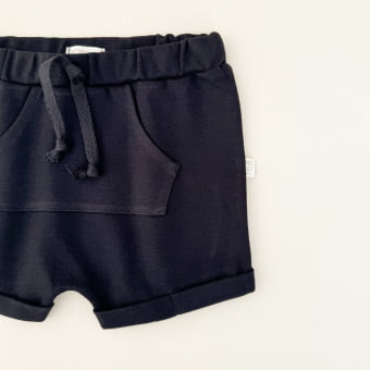 Shorts Saruel Infantil Bolso Canguru Unissex - Algodão Premium - Preto