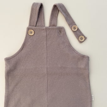 Jardineira Bebe Waffle – Cappuccino
