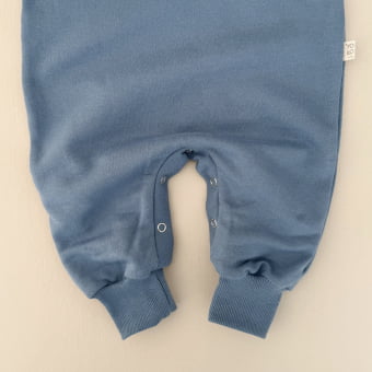 Macacão Bebê Moletom Peluciado Comfy Capuz – Azul Boreal