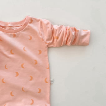 Conjunto Bebe Pijama Manga Longa - Pêssego e Lua