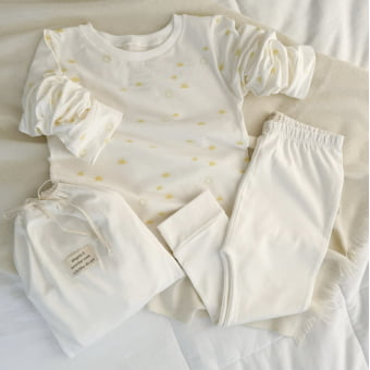 Conjunto Kids Pijama Manga Longa - Off White e Sol Amarelo