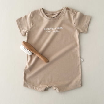 Macaquinho Bebê Pijama Manga Curta Cotton Leve – Latte